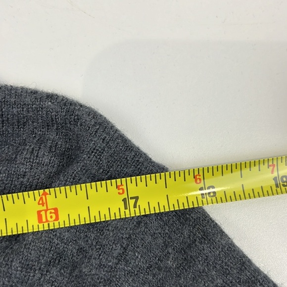 Untuckit Men's 1/4 Zip 100% Extra Fine Merino Wool Sweater - Picture 4 of 10